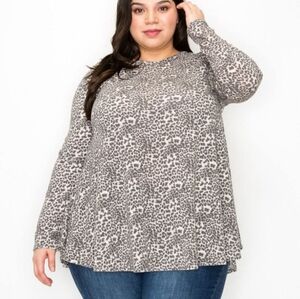 New Curvy Lovey Animal Print Top